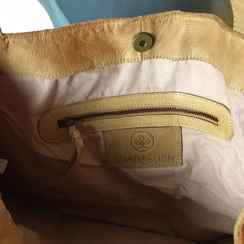 NWT Anabaglish Camel Leather Weekender Tot… - Picture 5 of 9